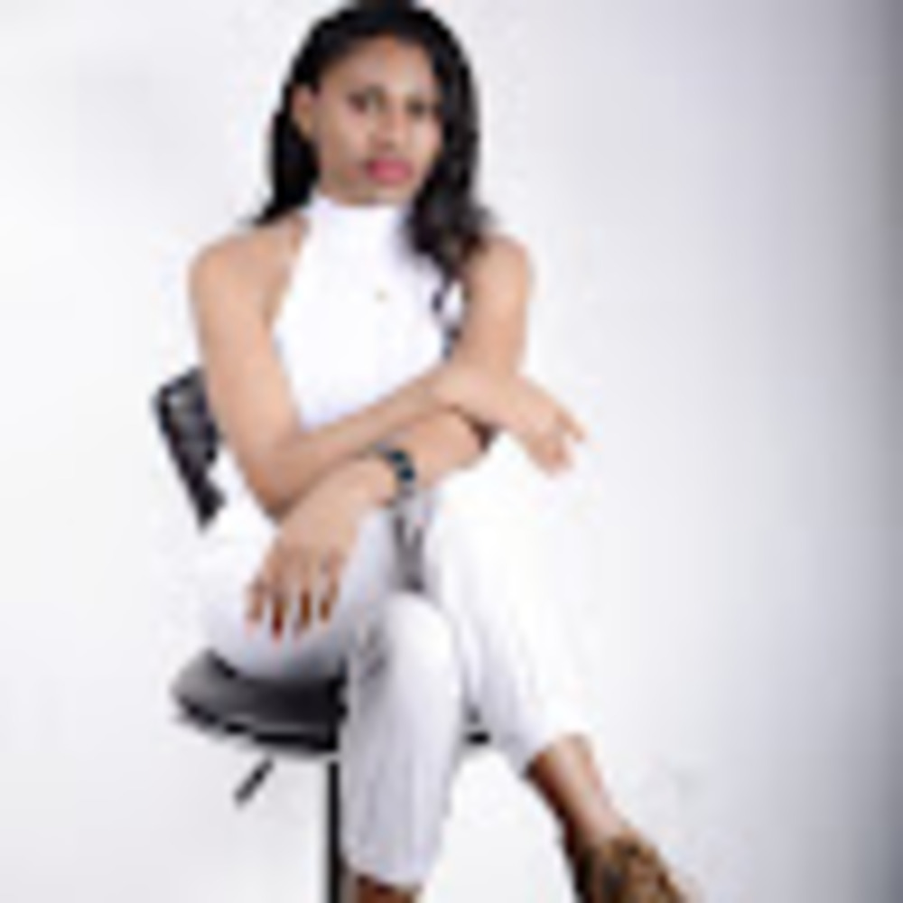 Meet your Posher, Judene